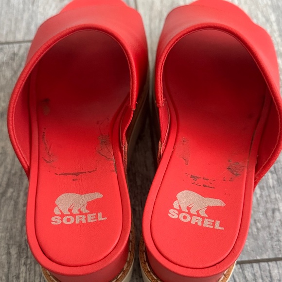 Sorel Red Platform Mules - Picture 3 of 9